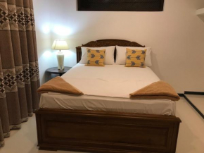 Browns Beach Villa
